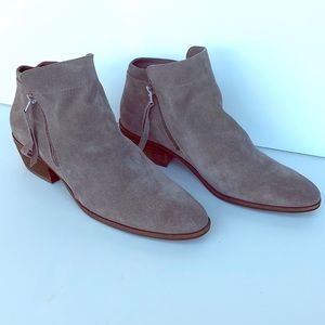Sam Edelman  taupe Suede leather ankle booties 9.5